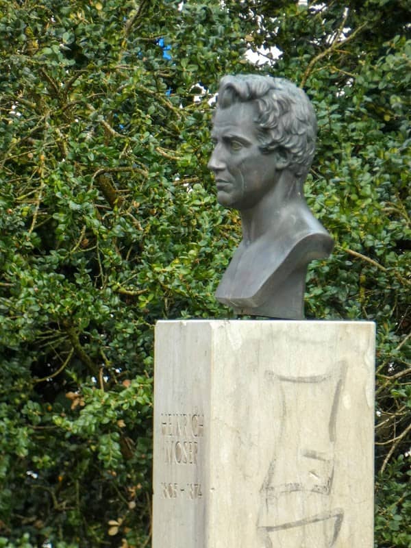 Büste von Heinrich Moser - Image 2