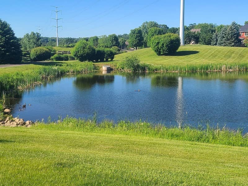 Peter Thompson Park - Image 1