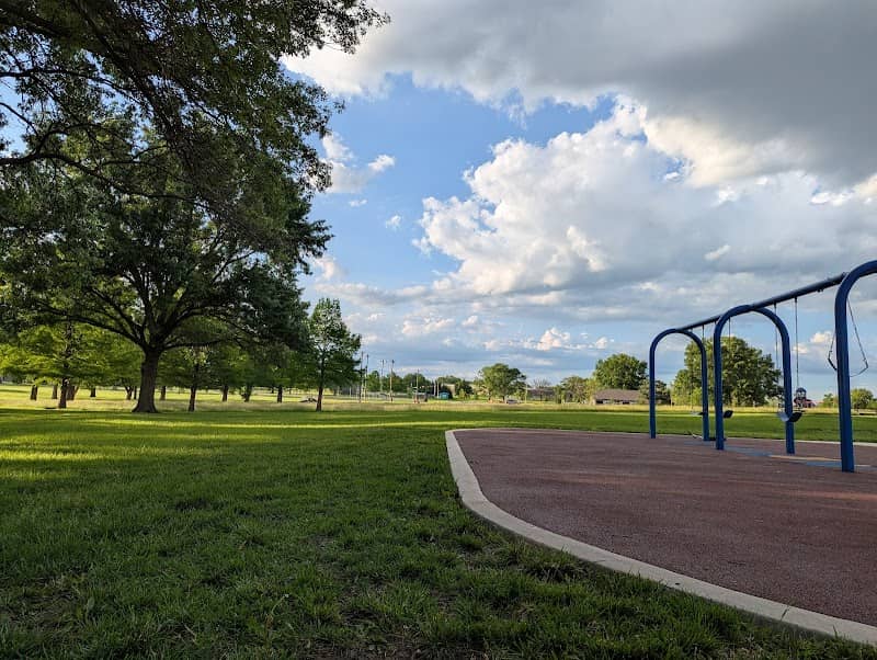 Broken Arrow Park - Image 1