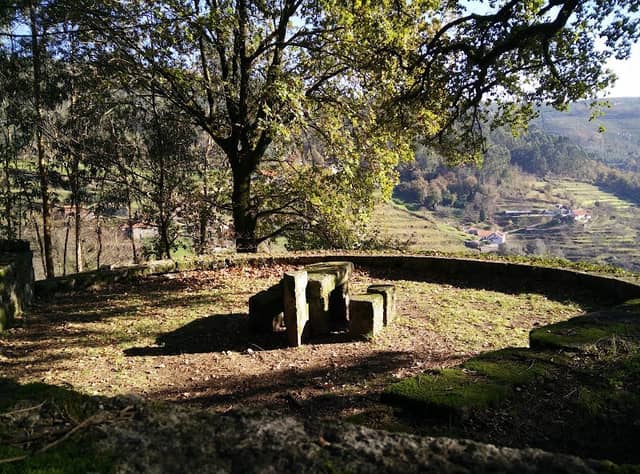 Mesa Dos Quatro Abades - Image 1