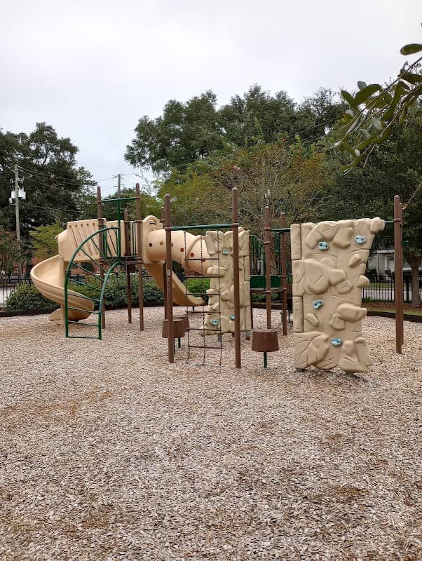 Pinckney Park - Image 1