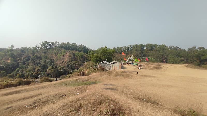 Lal Pahar - Image 2