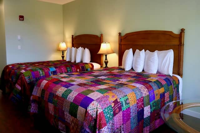 Telegraph Cove Resort - Image 2