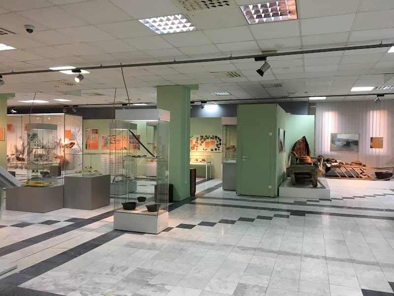 Surgut Art Museum - Image 1