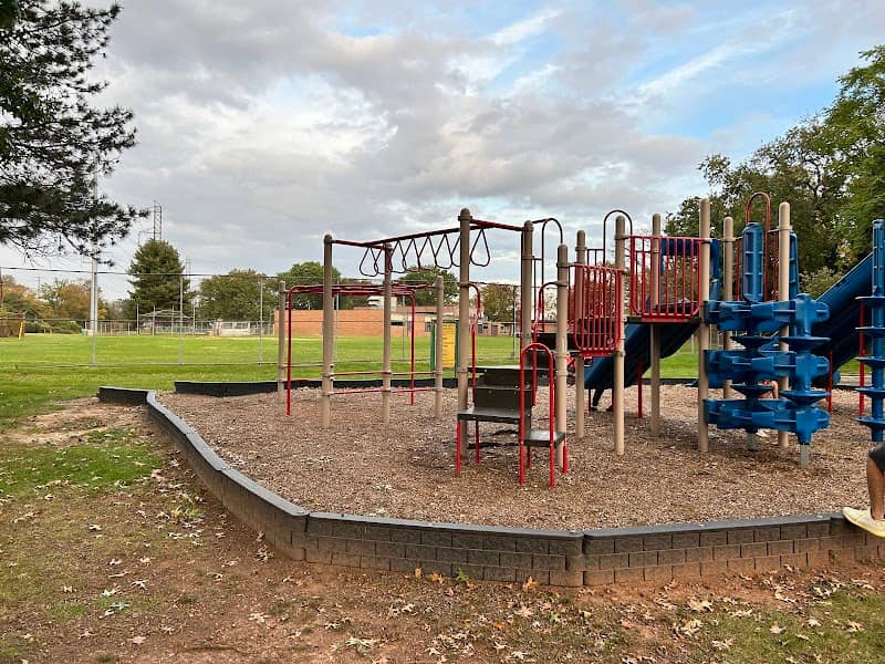Murphy Park - Image 1