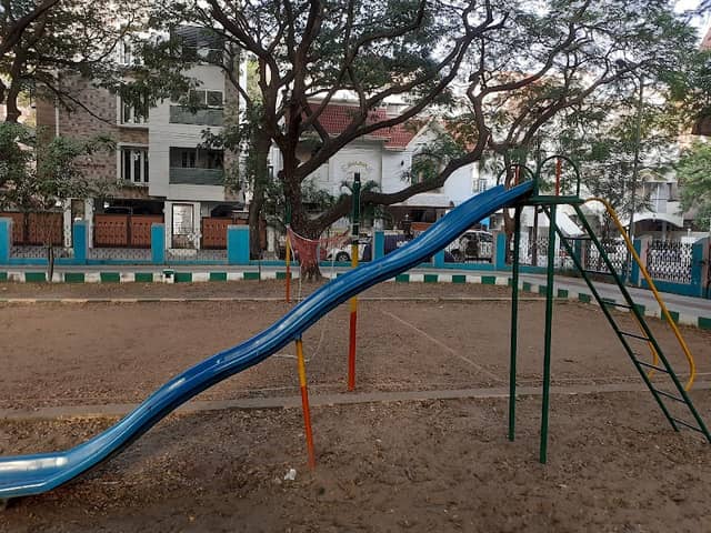 LICKO PARK - Image 1