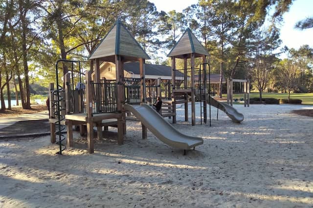 Jarvis Creek Park - Image 1