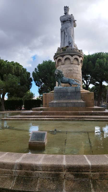 Monument to King Alfonso I the Battler - Image 1