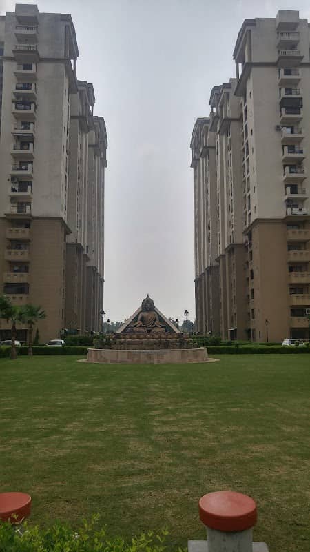 Buddha Park - Image 1