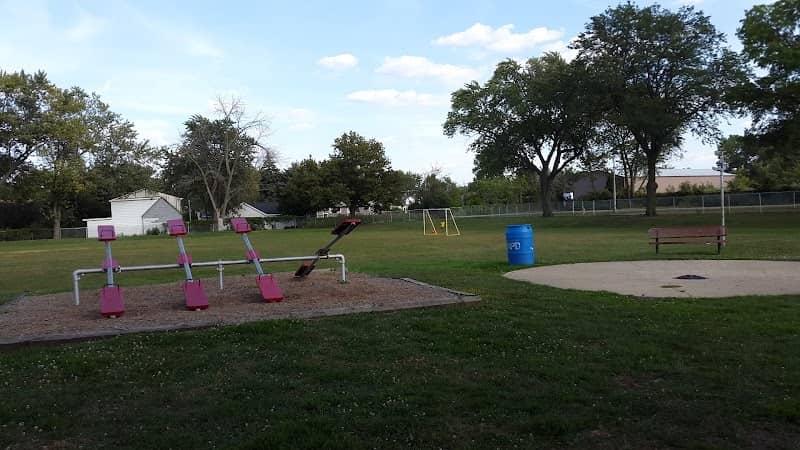 Jirtle Park - Image 2