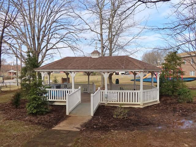 Ridgeway Jaycees Centennial Park - Image 1