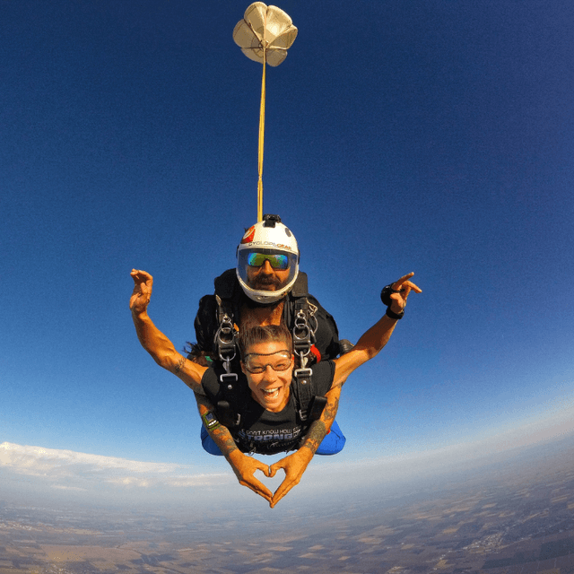 SkyDance SkyDiving - Image 1