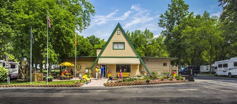 Buckeye Lake / Columbus East KOA Holiday - Image 1