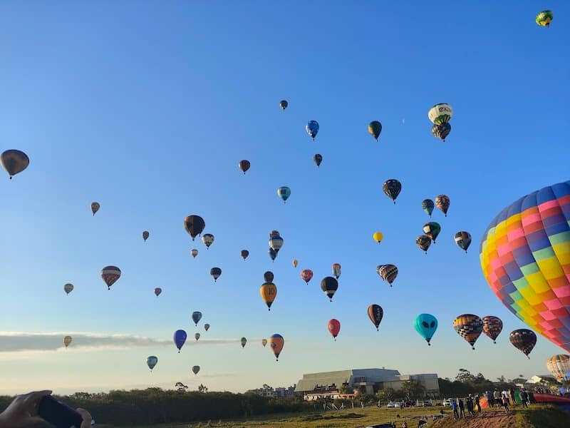 Ballooning Park - Image 1