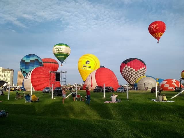 Ballooning Park - Image 2