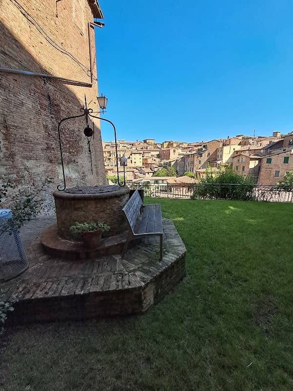 Vicolo delle Carrozze - Image 1