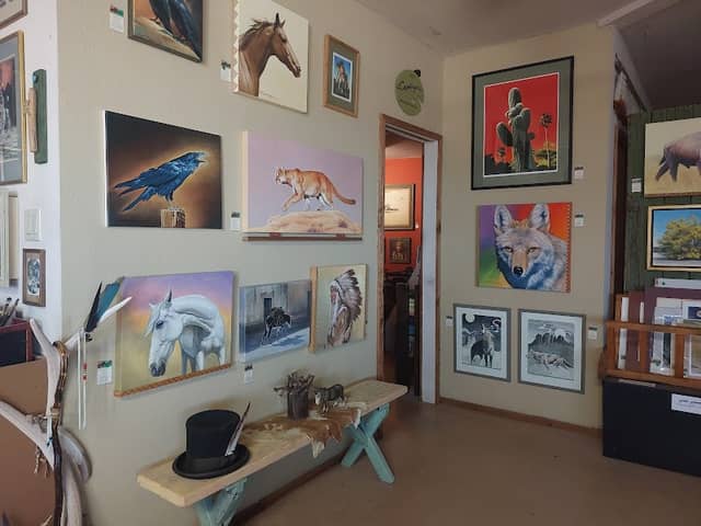 Desert Art Studio - Image 2