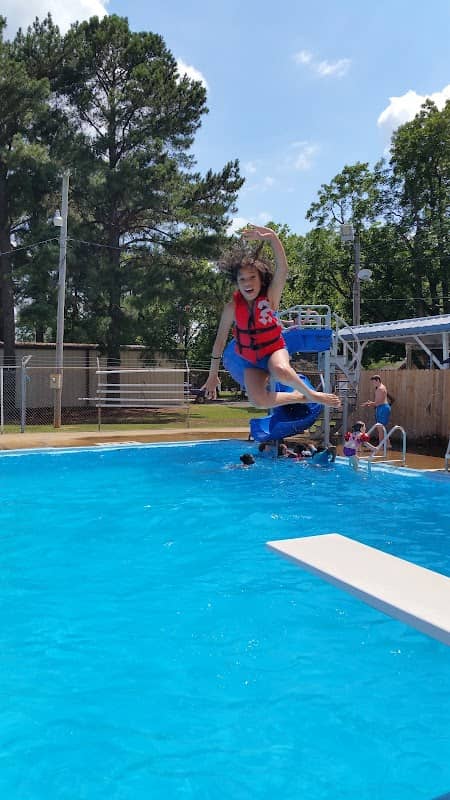 Morrilton City Pool - Image 1