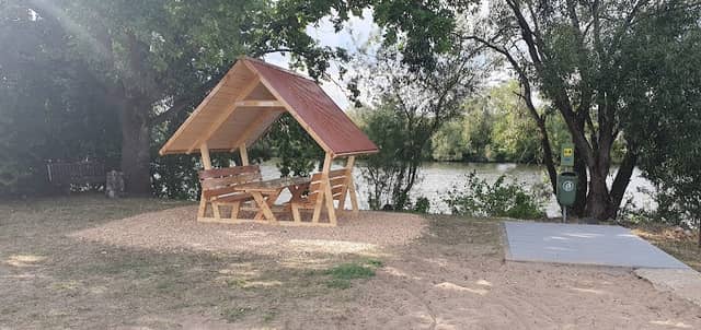 Bootsanlegestelle Wonfurt - Image 1