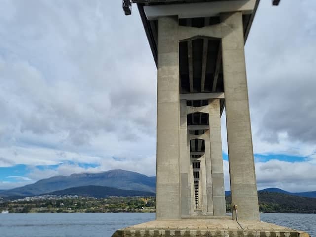Tasman Bridge Lookout - Image 2