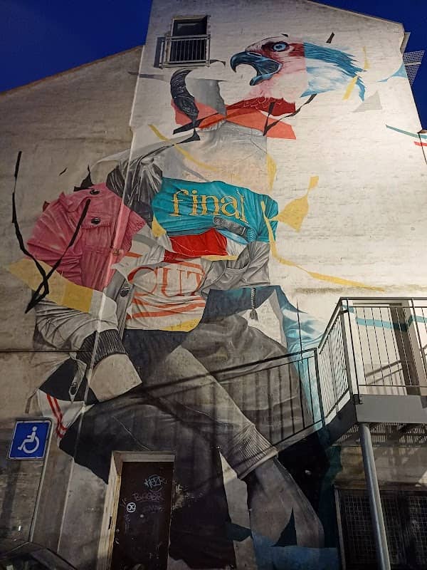 SStreet art "Out in the Open" - Joram Roukes - Image 1
