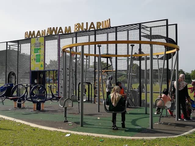 Taman Awam Jenjarum Bukit Beruntung - Image 1