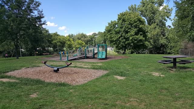 Hedges-Boyer Park - Image 1