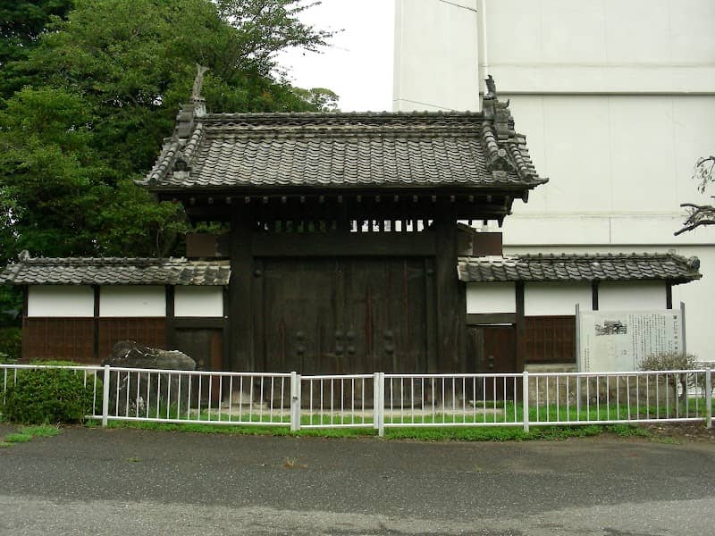 Ishioka Jin'ya Gate - Image 1