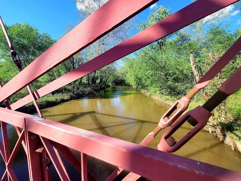 Zoarville Station Bridge - Image 1
