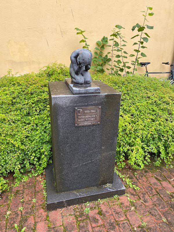 Itkevä tyttö - Image 1