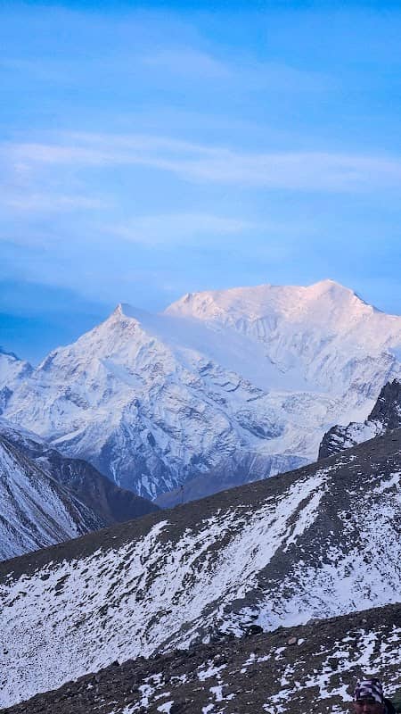 Women's trek Nepal - Image 2