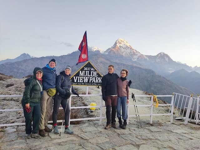 Women's trek Nepal - Image 1