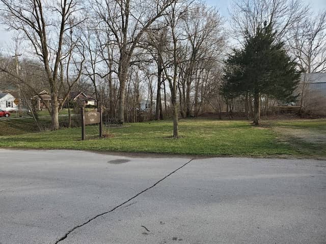 Hoffmann Park - Image 1