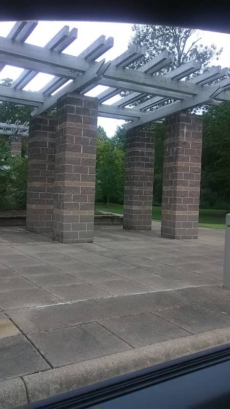 River Park - Image 1