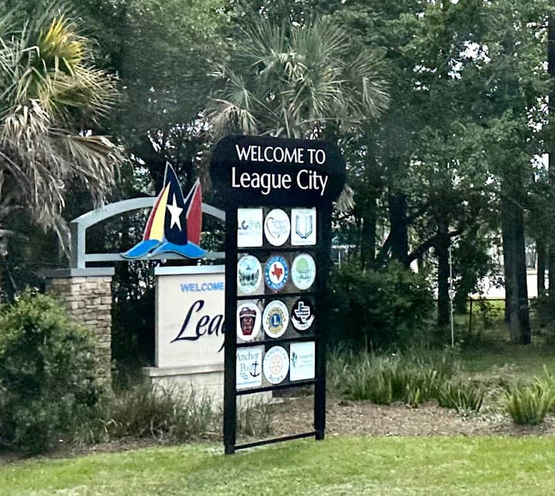 Sign of welcome to league city - Image 2