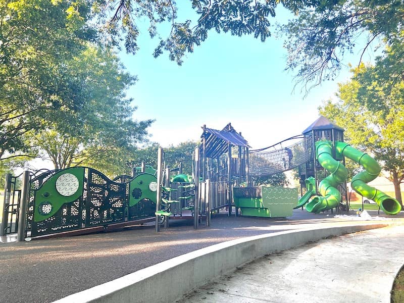 Waters Edge Park - Image 1