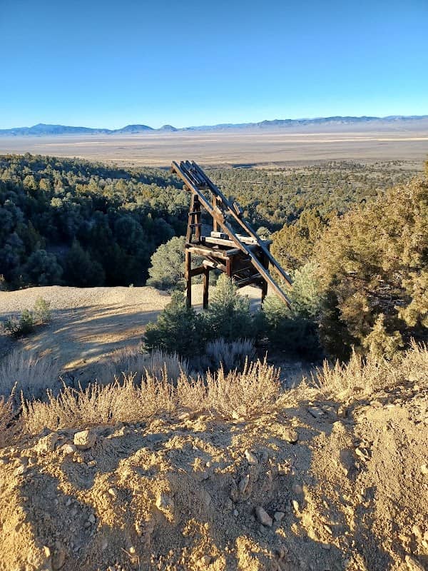 Stokes Castle - Image 2