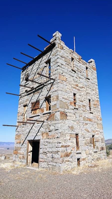 Stokes Castle - Image 1