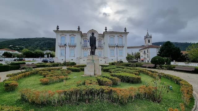 Jardim Dr. Alcino Simões Lopes - Image 2