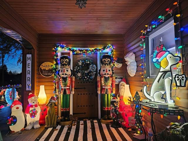 Morriello's Sparkling Wonderland - Image 1