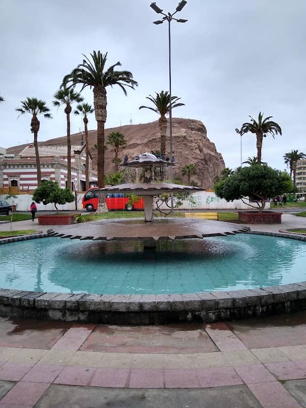 Vicuña Mackenna Square - Image 2