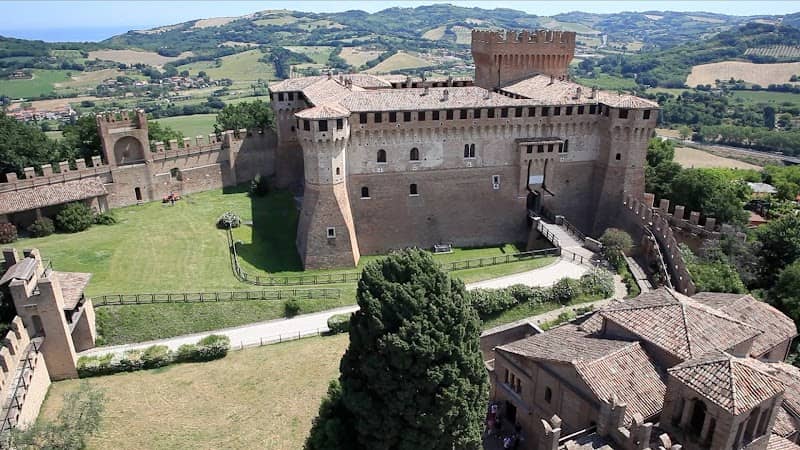Castello di Gradara - Image 1