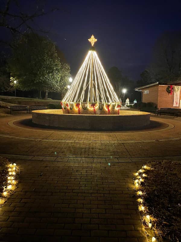 Chatsworth City Park - Image 1