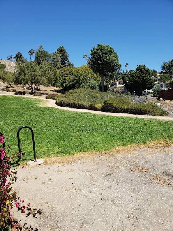 Vía Carrillo Park - Image 2
