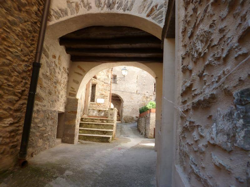LEVIGLIANI - Image 1
