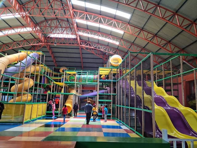Diverland Park - Image 1
