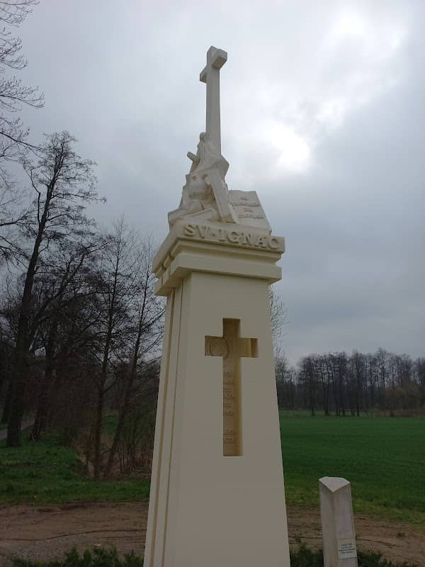 Památník hraběte Chorinského z Ledské a Marie Barbory Hodické z Hodic - Image 2