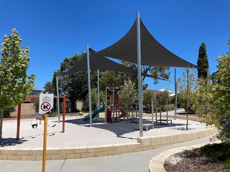 Royal Lockwood Reserve - Image 1