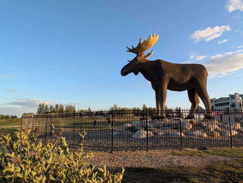 Visit Moose Jaw - Image 1