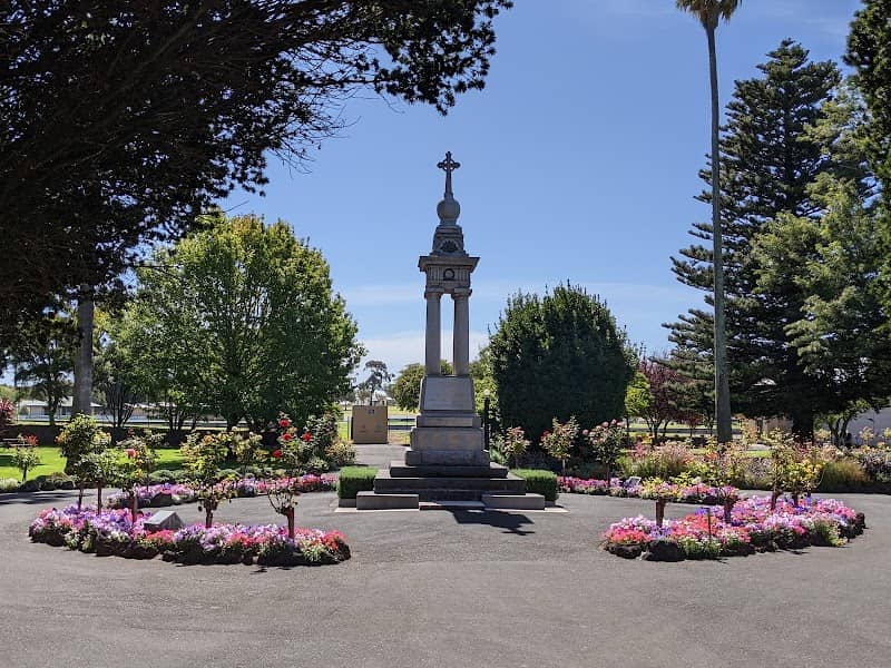 Vansittart Park - Image 1